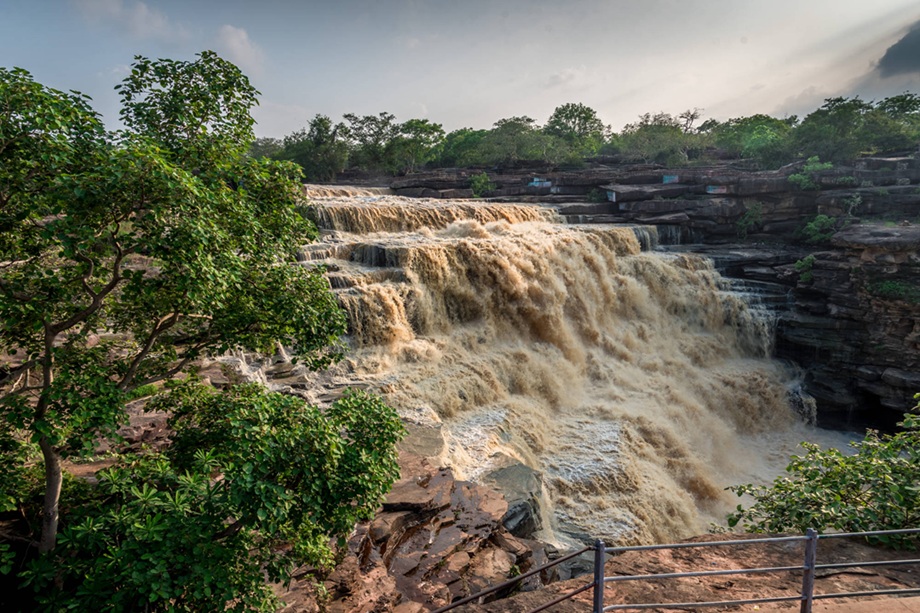 Rajdari Waterfall